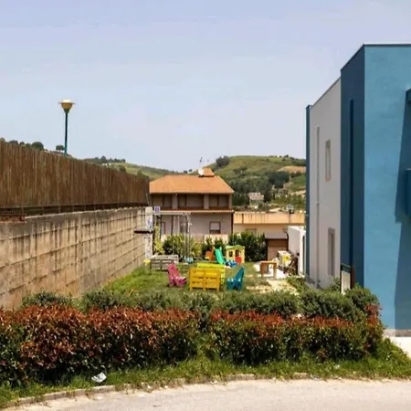 Blu Loft By Salemistays Lägenhet Salemi
